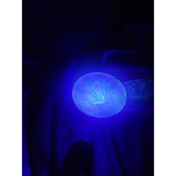 Vintage Wooden Napkin holder and matching Lucite trivet - Picture 9 of 9